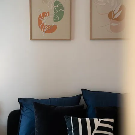 Au 212, T2 Moderne Et Confortable Apartamento *